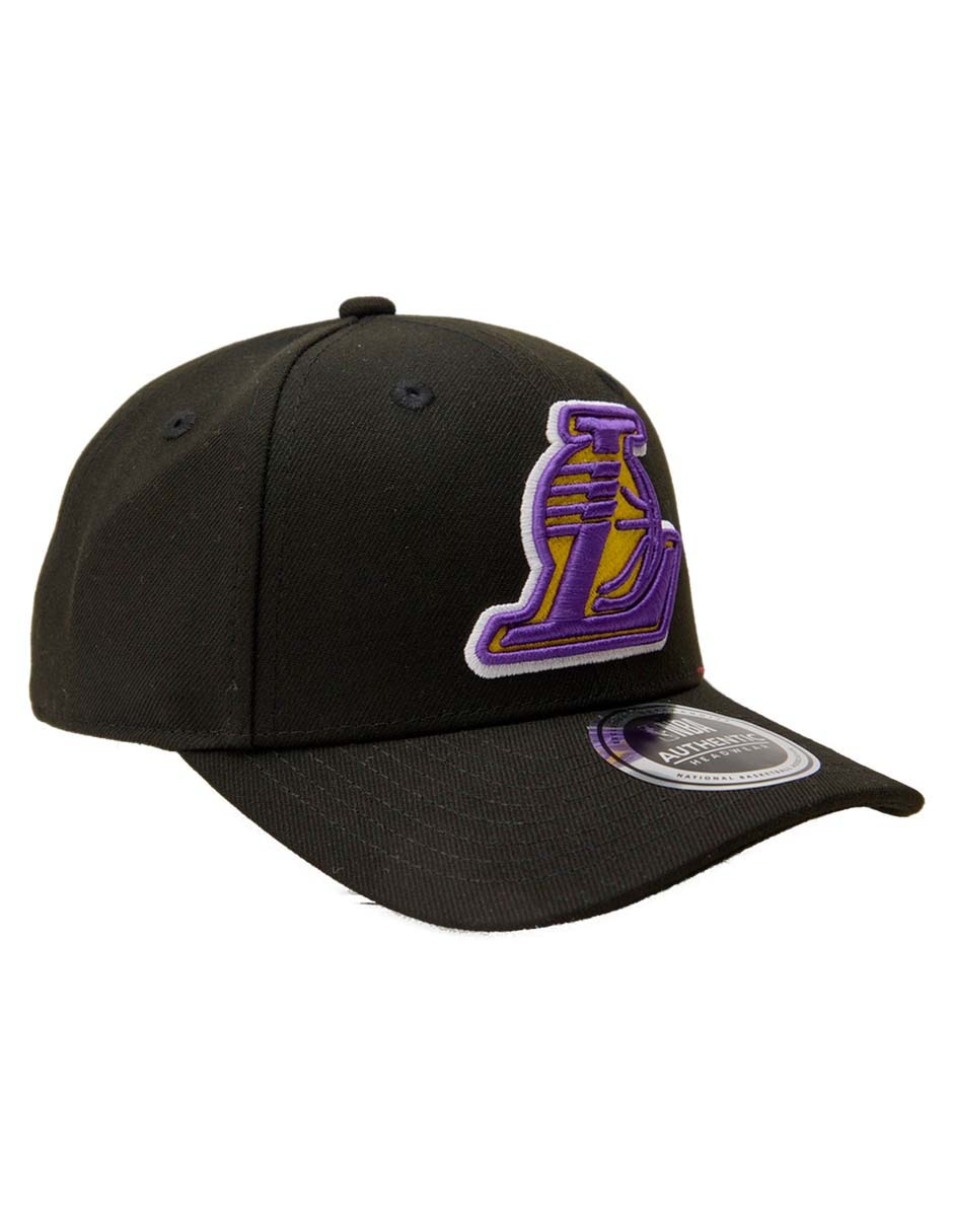 Gorra visera curva broche para niño 1