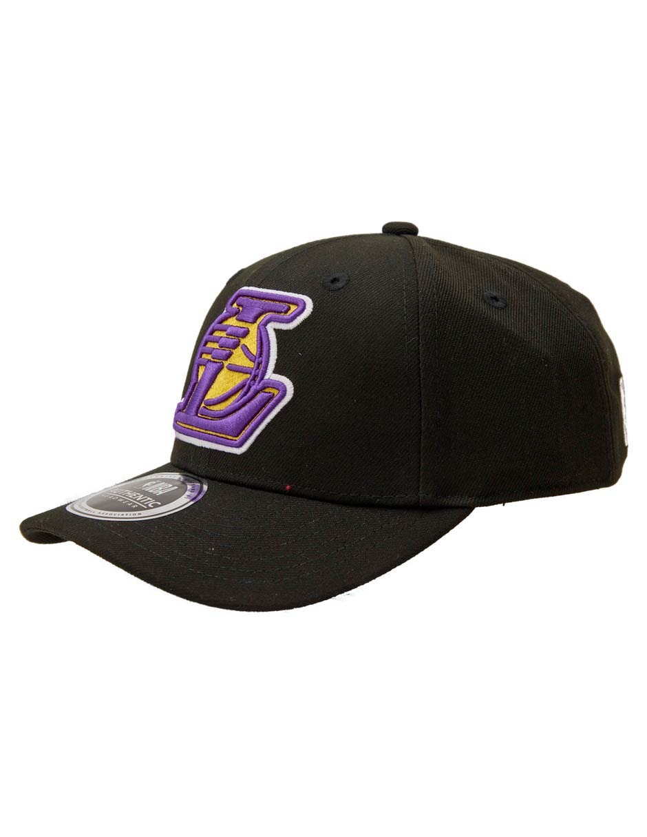 Gorra visera curva broche para niño 5